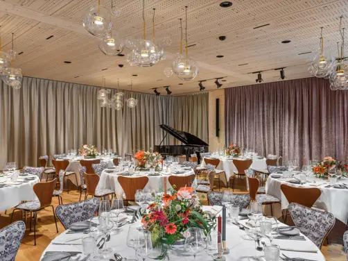 Appenzeller Huus, Huus Löwen Gonten, Reto Guntli Löwensaal Hochzeit